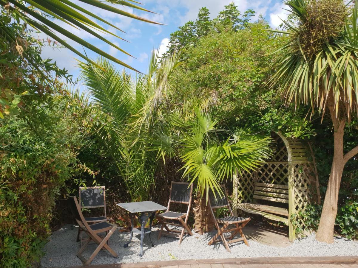 West Hill Retreat Edwardian Balcony Ensuite With Room Served Breakfast & Free Parking Хейстингс Екстериор снимка